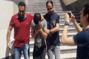 Tam 1 milyon 300 bin lira dolandırmışlar!