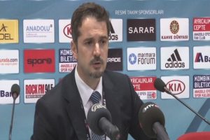 Anadolu Efes Başantren&ouml;r&uuml; Ahmet &Ccedil;akı: "Dış atışlarda isabetli değildik
