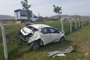Bursa'da otomobil takla attı!