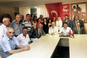DP Genel Başkanı Uysal'den sert &ccedil;ıkış: Şizofrenik iklim