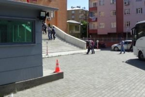 Erzurum ve Iğdır'da FET&Ouml;/ PDY'den 9 tutuklama