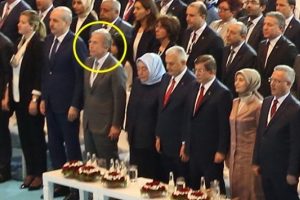 Erdoğan'ın mesajını niye ayakta dinlediler? Mehmet Ali Şahin a&ccedil;ıkladı
