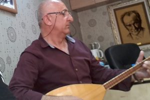 Motosikletle domuza &ccedil;arpan iş adamı hayatını kaybetti