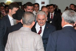 Yıldırım: "İl&ccedil;elerde belini kırdık, kırsalda da yok edeceğiz"