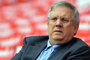 Fenerbah&ccedil;e Başkanı Aziz Yıldırım, g&uuml;ndeme dair a&ccedil;ıklamalarda bulundu