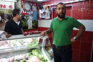 Bursa'da Ramazan esnafın y&uuml;z&uuml;n&uuml; g&uuml;ld&uuml;rd&uuml;