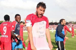 Balıkesirspor'un Reis'i d&ouml;n&uuml;yor