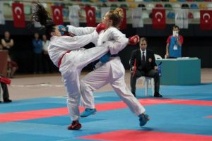 T&uuml;rkiye karatede Avrupa'nın zirvesinde