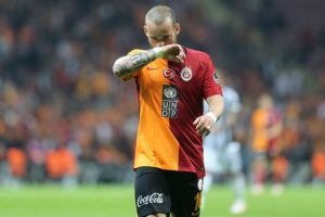 Sneijder, Fatih İşbecer hakkındaki s&ouml;zlerinin &ccedil;arpıtıldığını dile getirdi