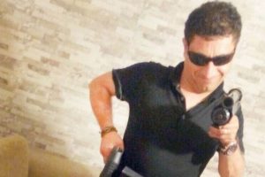 Tahliye olduğu g&uuml;n 3 kişiyi vurdu, kahvehane taradı