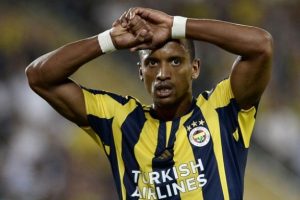 Nani'nin Benfica'ya transfer olacağı iddiaları taraftarları kızdırdı