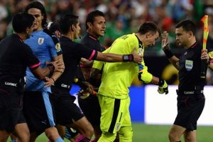 Copa America'nın 3. g&uuml;n&uuml;nde Uruguay, Meksika'ya 3-1 mağlup oldu