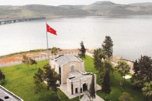 S&uuml;leyman Şah T&uuml;rbesinin eski yeri ilk kez g&ouml;r&uuml;nt&uuml;lendi