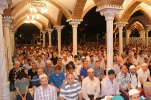 Bursa Merinos Park'ta ilk teravih