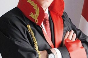 Yargıda en kapsamlı kararname: 4'te 1'i değişti