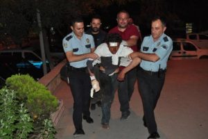 Damattan bahşiş alamayınca olay &ccedil;ıkardı, polisi peşine taktı
