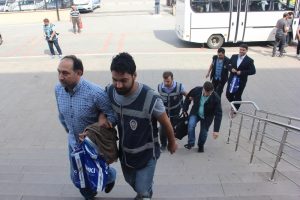 7 ilde FET&Ouml; operasyonu: 45 g&ouml;zaltı