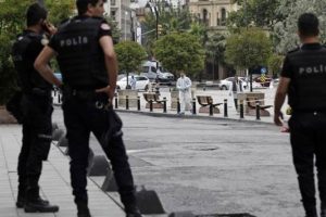 İngiltere ve Almanya, T&uuml;rkiye'ye seyahat uyarısını g&uuml;ncelledi
