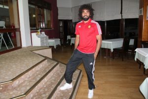 Sadık &Ccedil;iftpınar takımında kalıyor