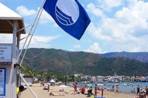 "T&uuml;rkiye mavi bayraklı plajda d&uuml;nya ikinciliğini garantiledi"