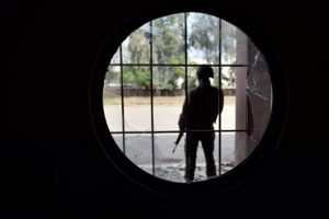 Ter&ouml;rle m&uuml;cadelede askere hukuki koruma