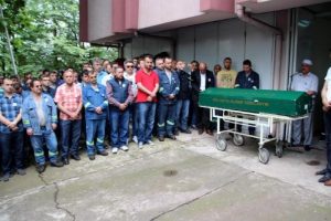 Erdemir'de iş kazasında &ouml;len iş&ccedil;iye t&ouml;ren