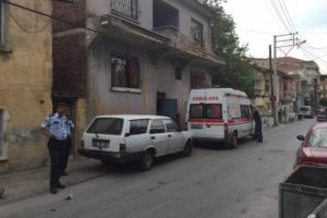 Eşinden boşanınca bunalıma giren iş&ccedil;i intihar etti