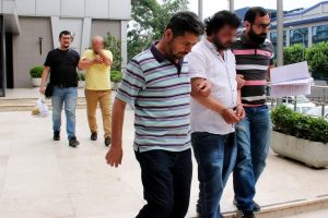 Bursalılar 2 yılda 5 milyon dolandırmışlardı tutuklandılar!