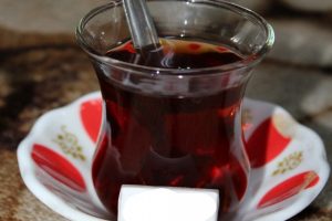 D&uuml;nyada en fazla &ccedil;ayı T&uuml;rkler i&ccedil;iyor