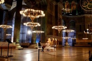 Yunanistan'a sert 'Ayasofya' cevabı