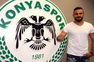 Kaya Tarak&ccedil;ı, 1 yıl daha Atiker Konyaspor'da