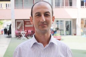 &Uuml;niversitede ikinci &ouml;ğretim &ouml;ğrencisinin hukuk zaferi