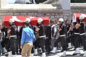 Vezneciler şehitleri son yolculuklarına uğurlanıyor