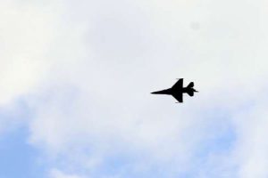 Halep'te hava saldırısı: En az 10 &ouml;l&uuml;
