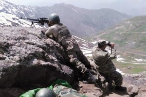 Ağrı'da &ccedil;atışma; 2 PKK'lı &ouml;l&uuml; ele ge&ccedil;irildi