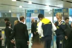 Marsilya'daki barların teraslarında b&uuml;y&uuml;k ekran televizyonlar yasaklandı