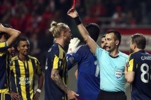 Fenerbah&ccedil;e'nin Ivan Bebek hakkında yaptığı başvuru UEFA tarafından kabul edildi