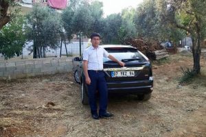 Eski eşinin sevgilisini &ouml;ld&uuml;rd&uuml;