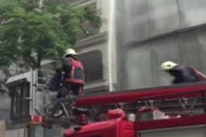Nişantaşı'nda 6 katlı mağazada yangın