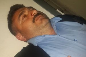 CHP'li başkana otopark &uuml;creti nedeniyle sopalı saldırı