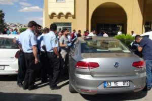 Nişanlısından ayrıldı, otel odasında intihar etti