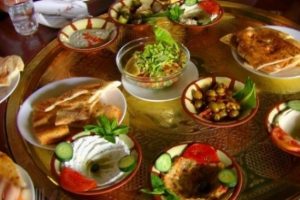 Sahurda şekerli yiyeceklerden uzak durun