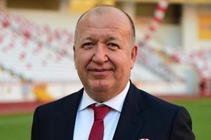 Antalyaspor y&ouml;netimine eleştiri