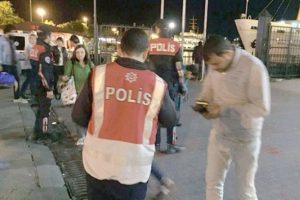 İstanbul genelinde "Yeditepe Huzur" uygulaması! 5 bin polis katıldı!