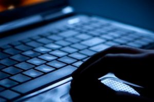 Bursa'da internet sapığına ibretlik ceza &ccedil;ıktı