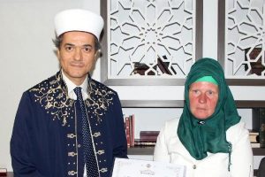 Fethiye'de yaşayan Alman kadın M&uuml;sl&uuml;man oldu