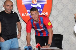 Karab&uuml;kspor, Barış Başdaş'ı transfer etti