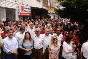 Mersin'de Kılı&ccedil;daroğlu'na mermili saldırıya tepki