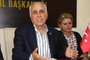 CHP'li &Ccedil;amak: "Genel Başkanımızı yuhalatmak aymazlıktır"