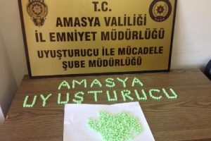 Amasya'da uyuşturucu ticaretine 3 tutuklama